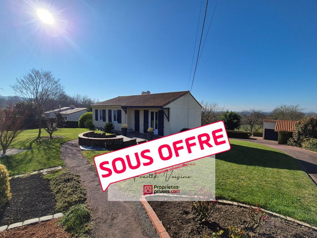 A VENDRE en EXCLUSIVITE à Sèvremont -Saint Michel Mont Mercure - Maison de 86 m2 env avec 3 chambres sur une parcelle de 2252 m2 env