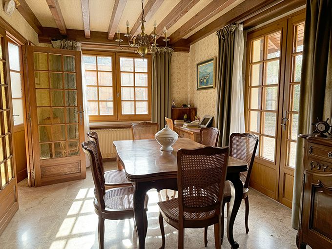 AGEY Maison Agey 6 pièces 172 m2 avec jardin 4