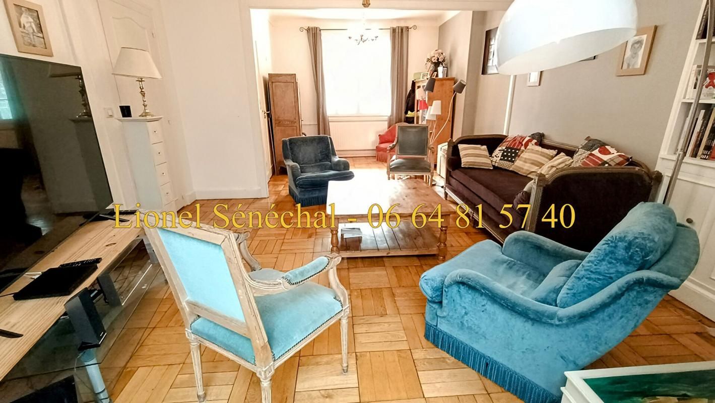 LE MANS Demeure de prestige 15 pièces 247 m2 Quartier Parc de Tessé /  Prémartine / Jardin des plantes  / Jacobins à LE MANS 2