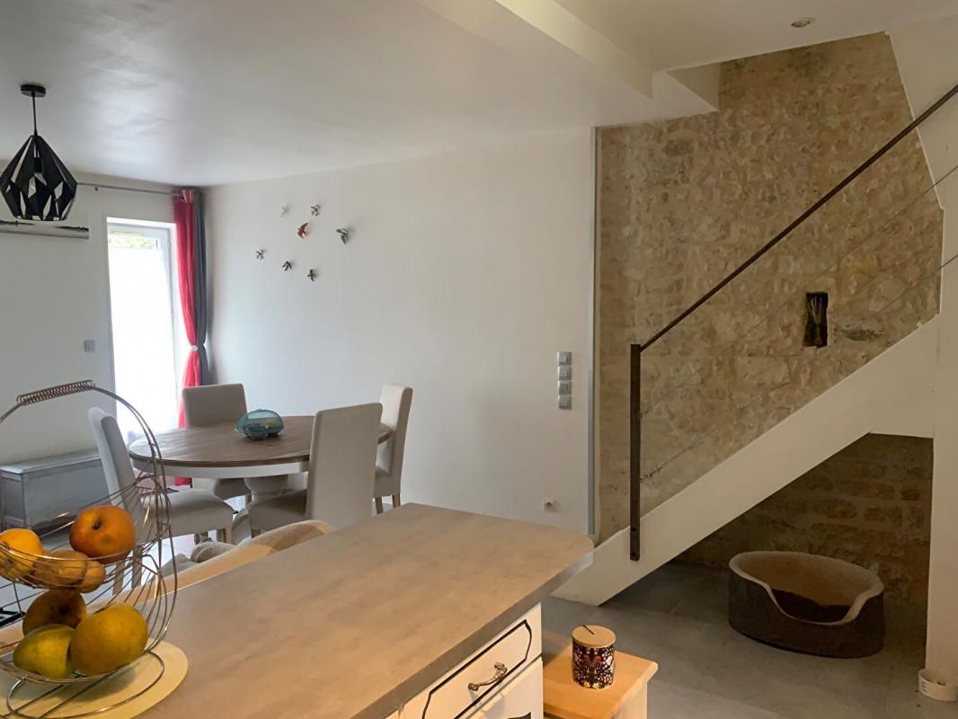 LA JARRIE Maison La Jarrie 4 pièce(s) 68 m2 4