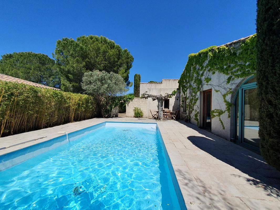 UZES VILLA AVEC PISCINE 4