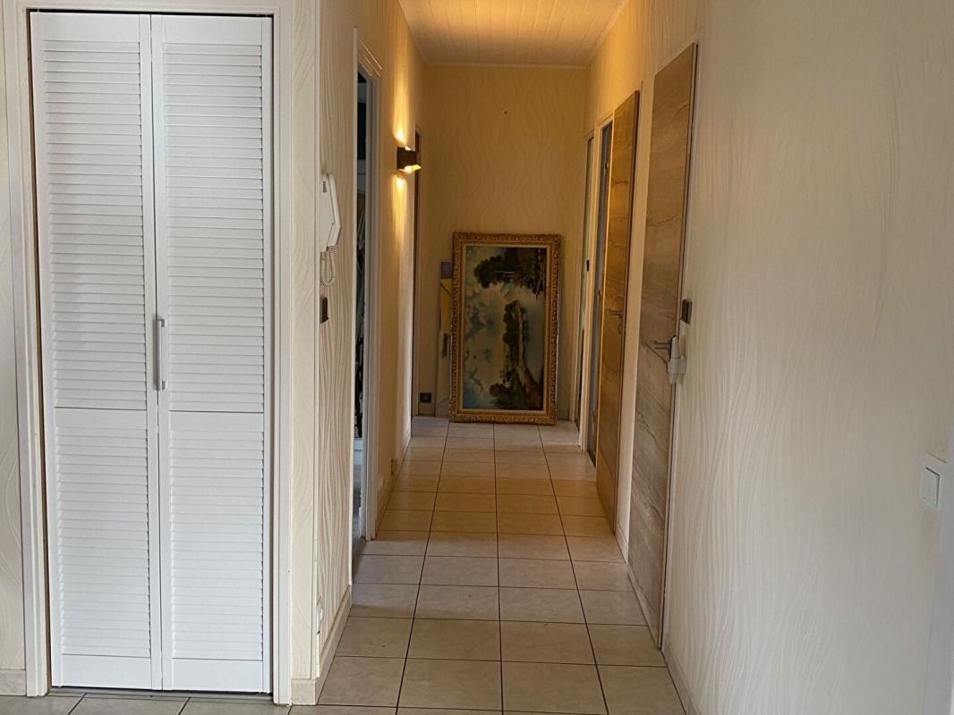 AMILLY EXCLUSIVITE - A vendre Maison 85 m2, 3 CHAMBRES, sous-sol total, secteur recherché Viroy 4