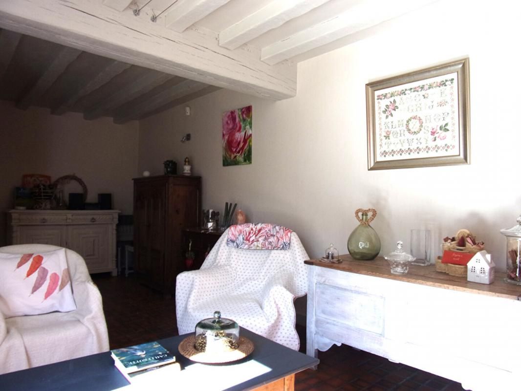 BENNECOURT Exclusivité : Maison ancienne avec beaucoup de charme 3