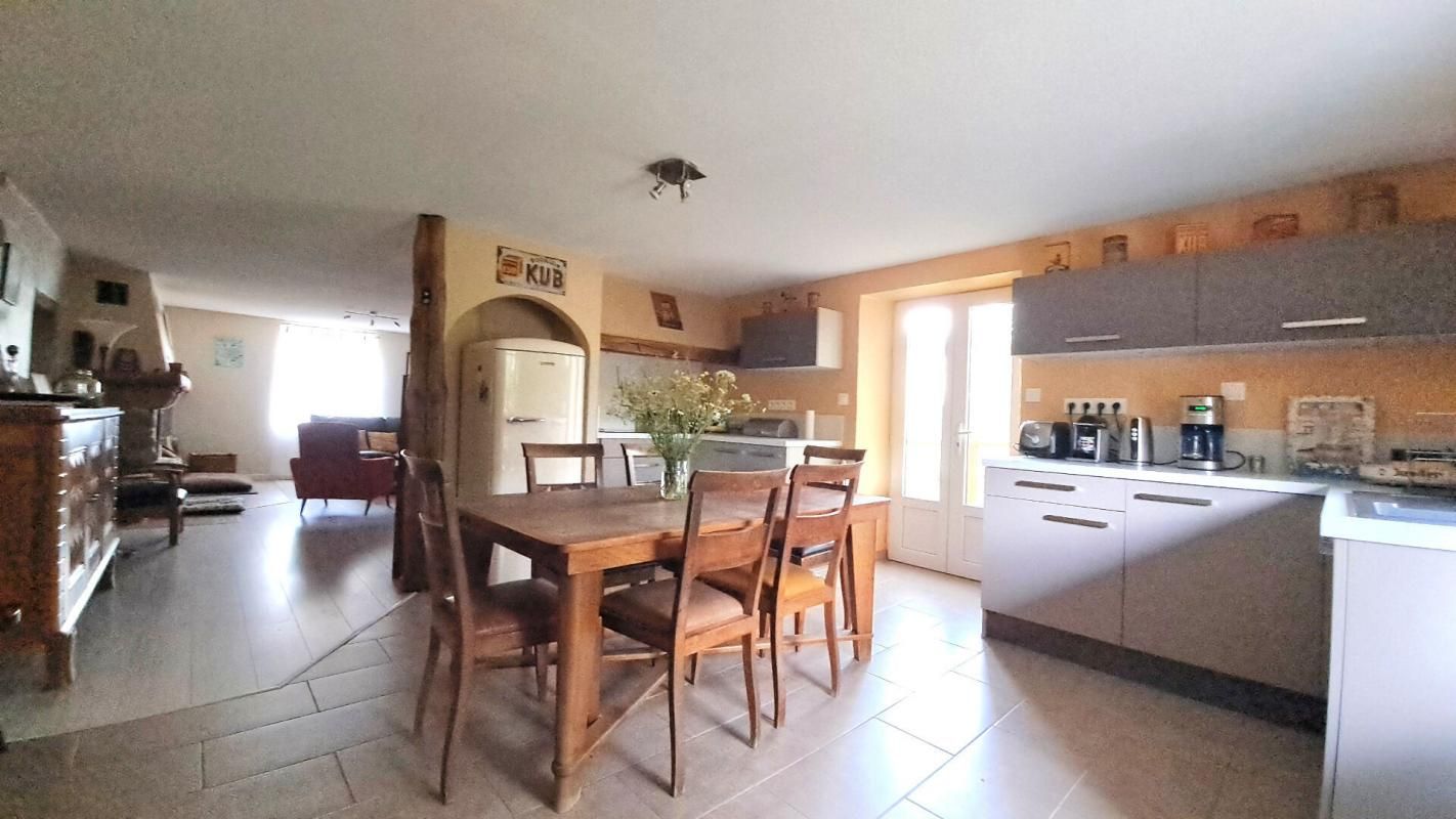 LA HAYE Maison de village rénovée 88240 LA HAYE 3