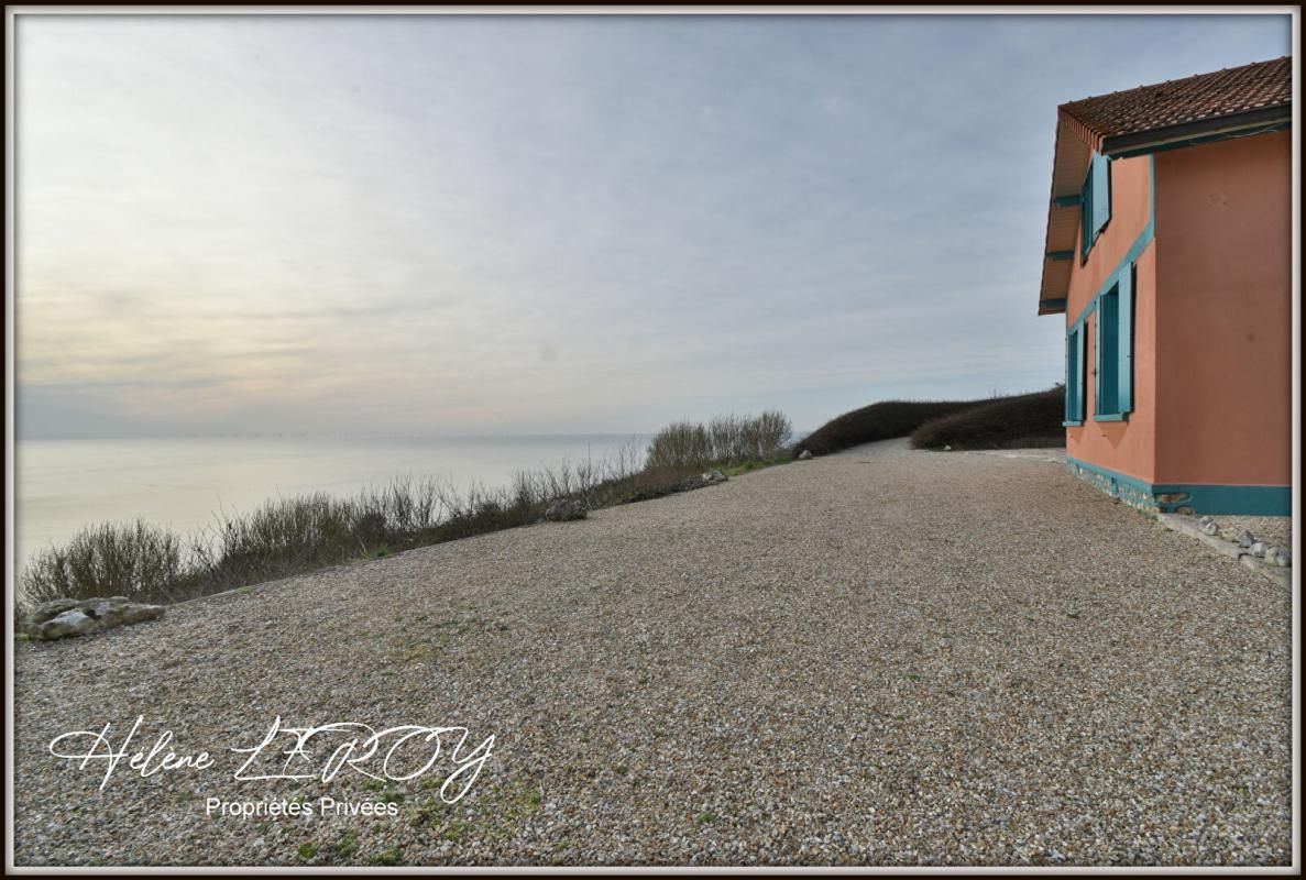 Maison vue mer 5pièces avec garage