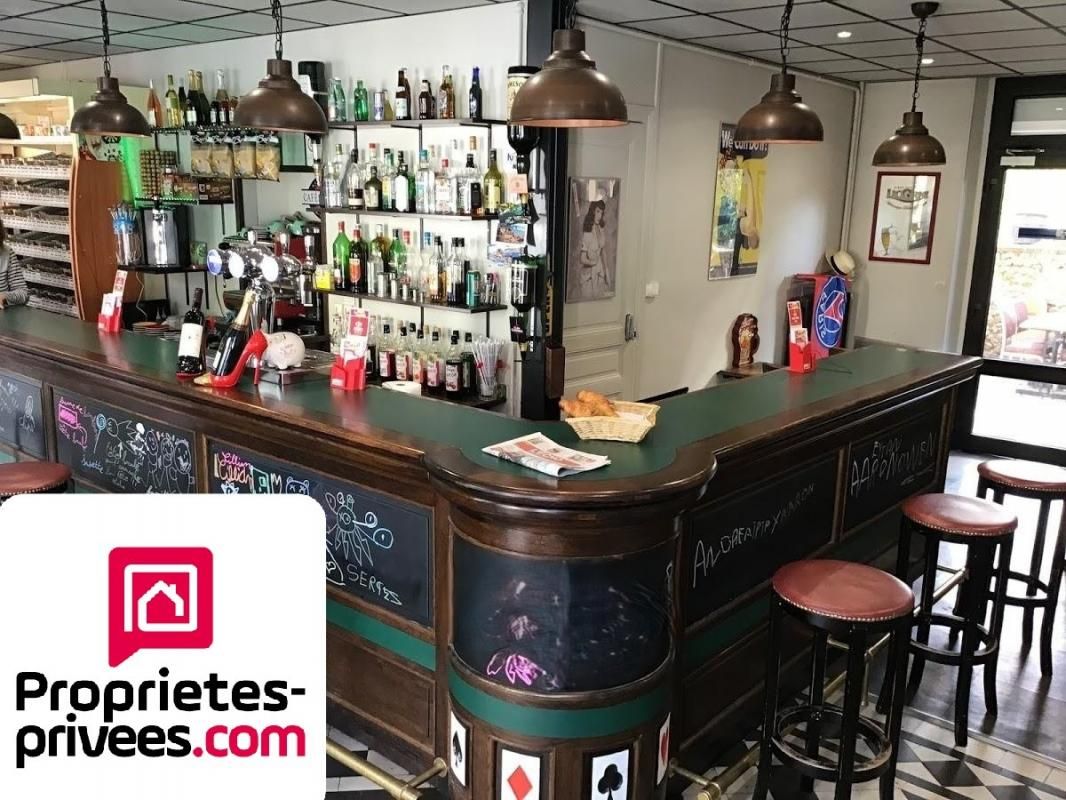 CHARTRES 28000 CHARTRES- BAR TABAC FDJ PRESSE PMU 200 m² TERRASSE et LOGEMENT 3
