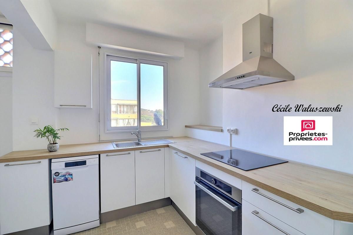 SIX-FOURS-LES-PLAGES Appartement Six Fours Les Plages 2 pièce(s) 46 m2 4