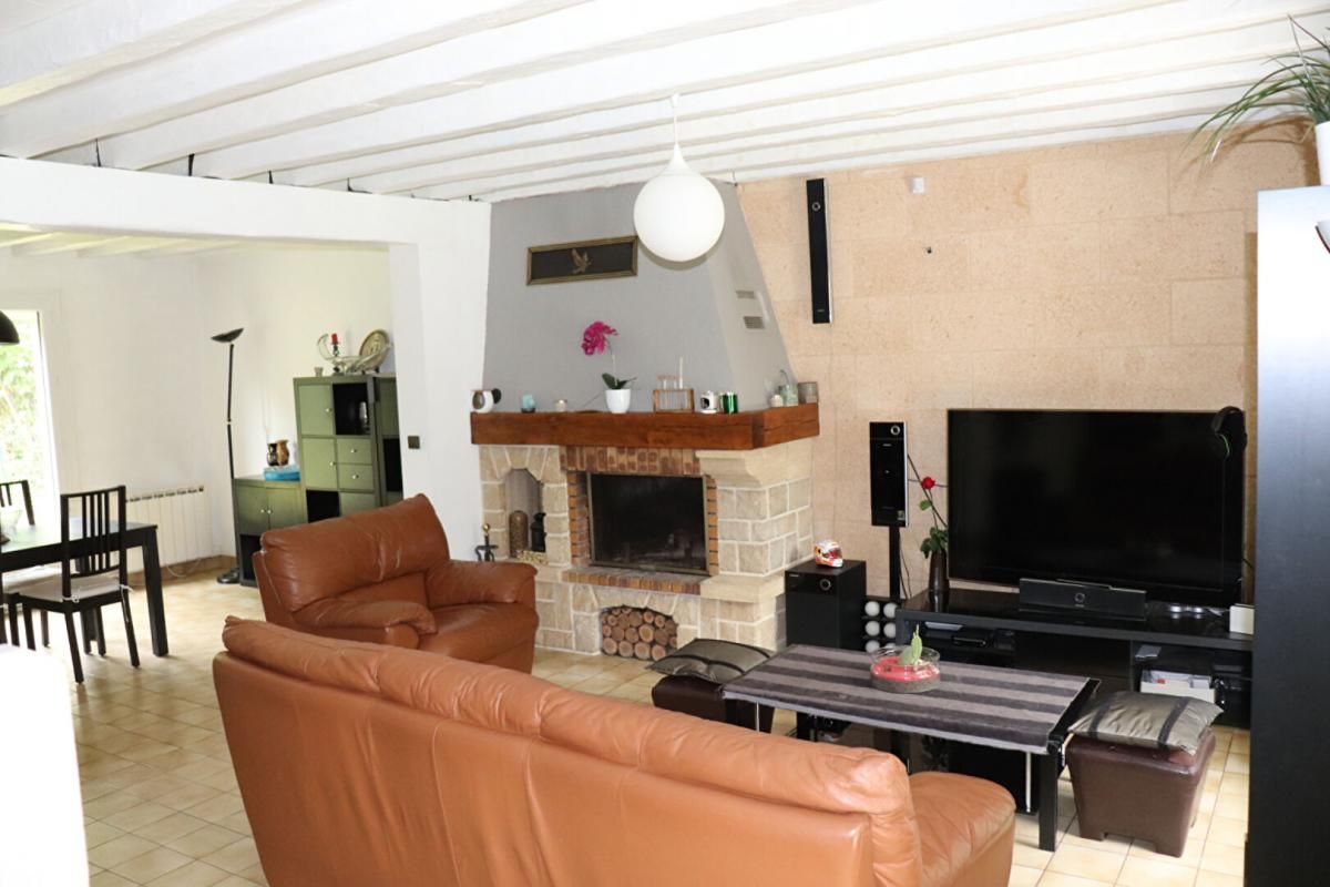 MONTALET-LE-BOIS Maison familiale à vendre sur Montalet-le-Bois 2