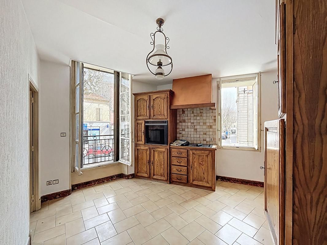 MANOSQUE Immeuble investissement Manosque 240m2 4