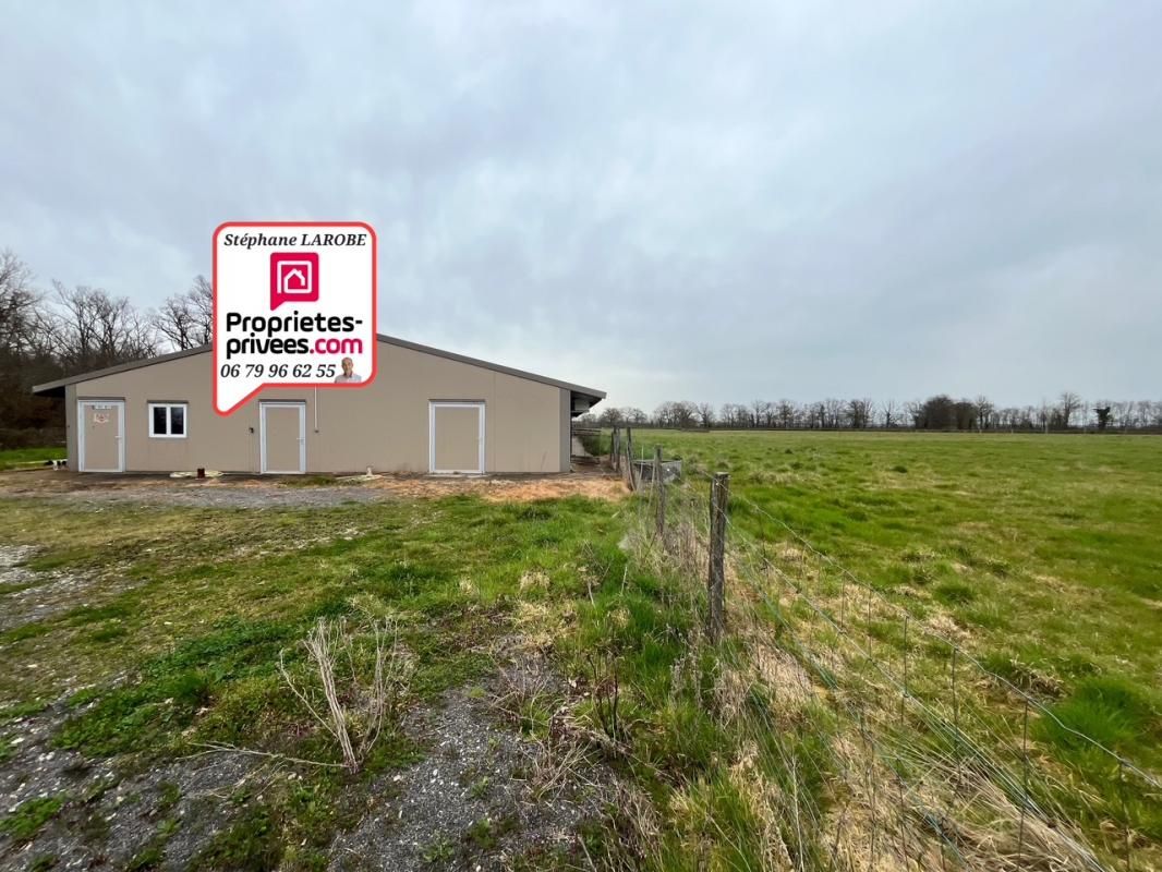 Terrain Moulins 45000 m2 avec bâtiment 700 m2