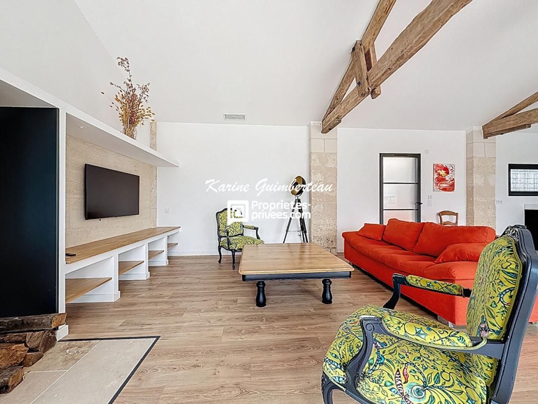FRONSAC FRONSAC / Maison en pierre 4 chambres + studio + piscine + garage 4
