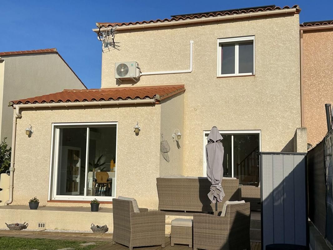 SAINT-LAURENT-DE-LA-SALANQUE Saint-Laurent-de-la-Salanque (66250),  à deux pas de la mer: Villa 3 faces moderne, jardin, suite parentale, et équipements de qualités 2