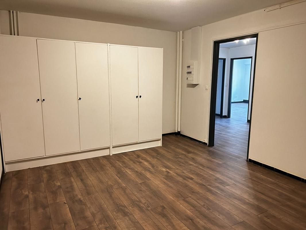 BAR-LE-DUC Appartement  5 pièce(s) 138 m2 2