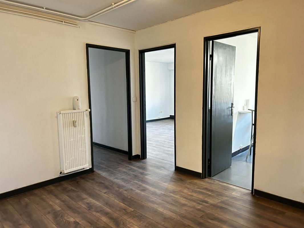 BAR-LE-DUC Appartement  5 pièce(s) 138 m2 3