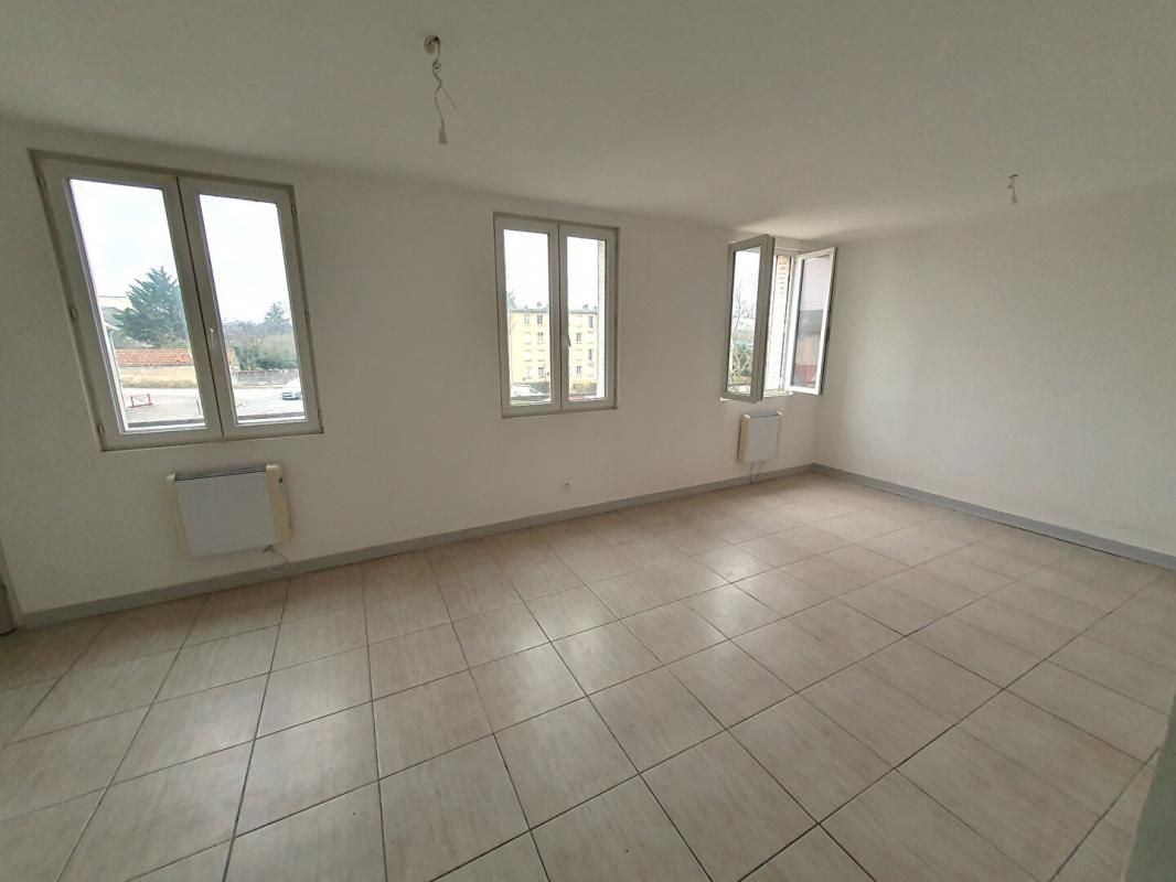 SAINT-FLORENT-SUR-CHER Appartement loué Saint Florent Sur Cher 3 pièce(s) 57 m2 3