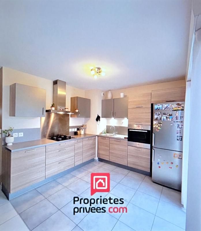 VENISSIEUX Maison Vénissieux 5 pièces 102 m2 avec Jardin et Garage 2