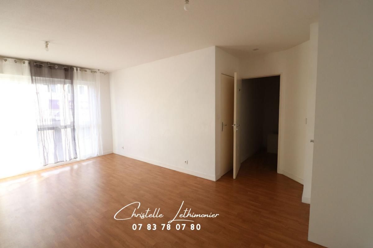 Appartement Rennes - 3 pièces - 57.21 m2 + Place Parking sous-sol + Cave