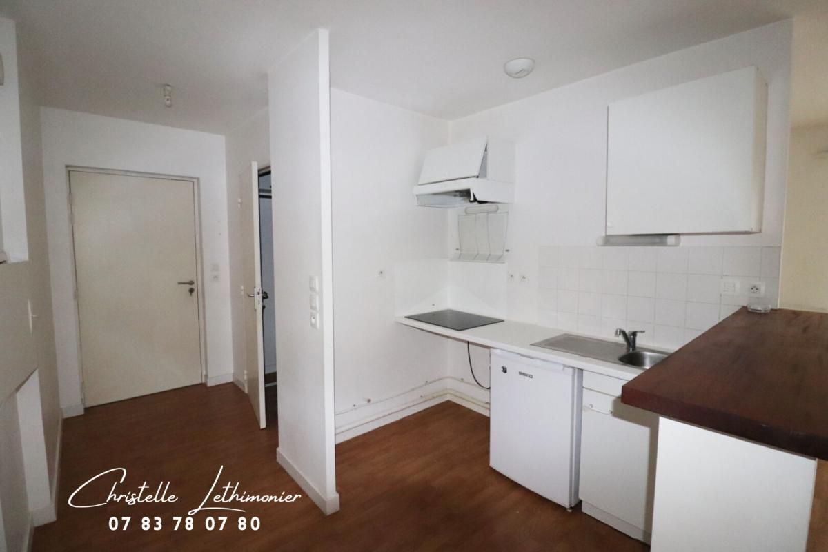 RENNES Appartement Rennes - 3 pièces - 57.21 m2 + Place Parking en sous-sol + Cave 2