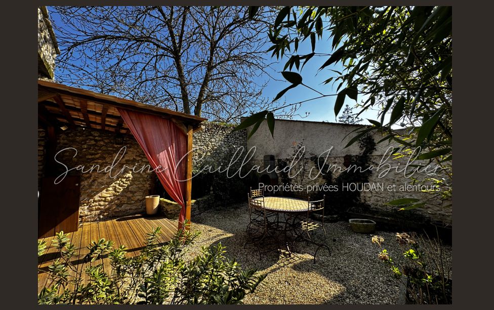 SEPTEUIL EXCLUSIVITÉ - proche HOUDAN 17MN DANS LE 78 - Maison ancienne Loft - 3 chambres - bureau - jardin - parking - 299000 Euros HAI 2