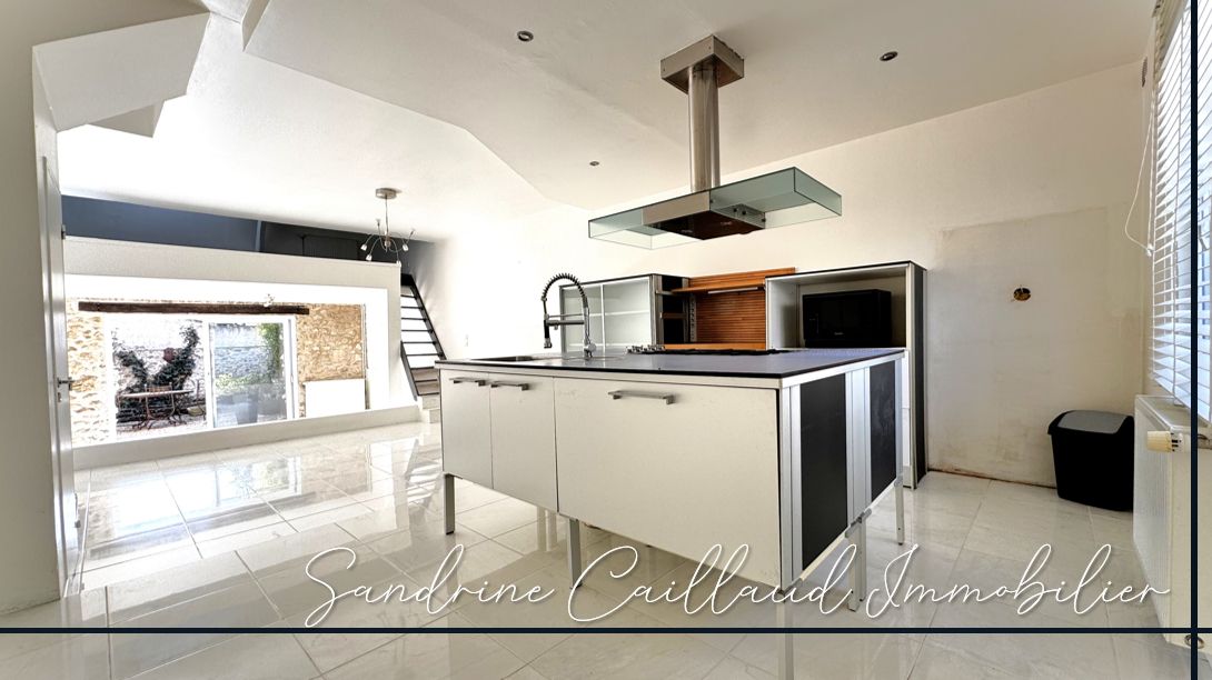 SEPTEUIL EXCLUSIVITÉ - proche HOUDAN 17MN DANS LE 78 - Maison ancienne Loft - 3 chambres - bureau - jardin - parking - 299000 Euros HAI 3