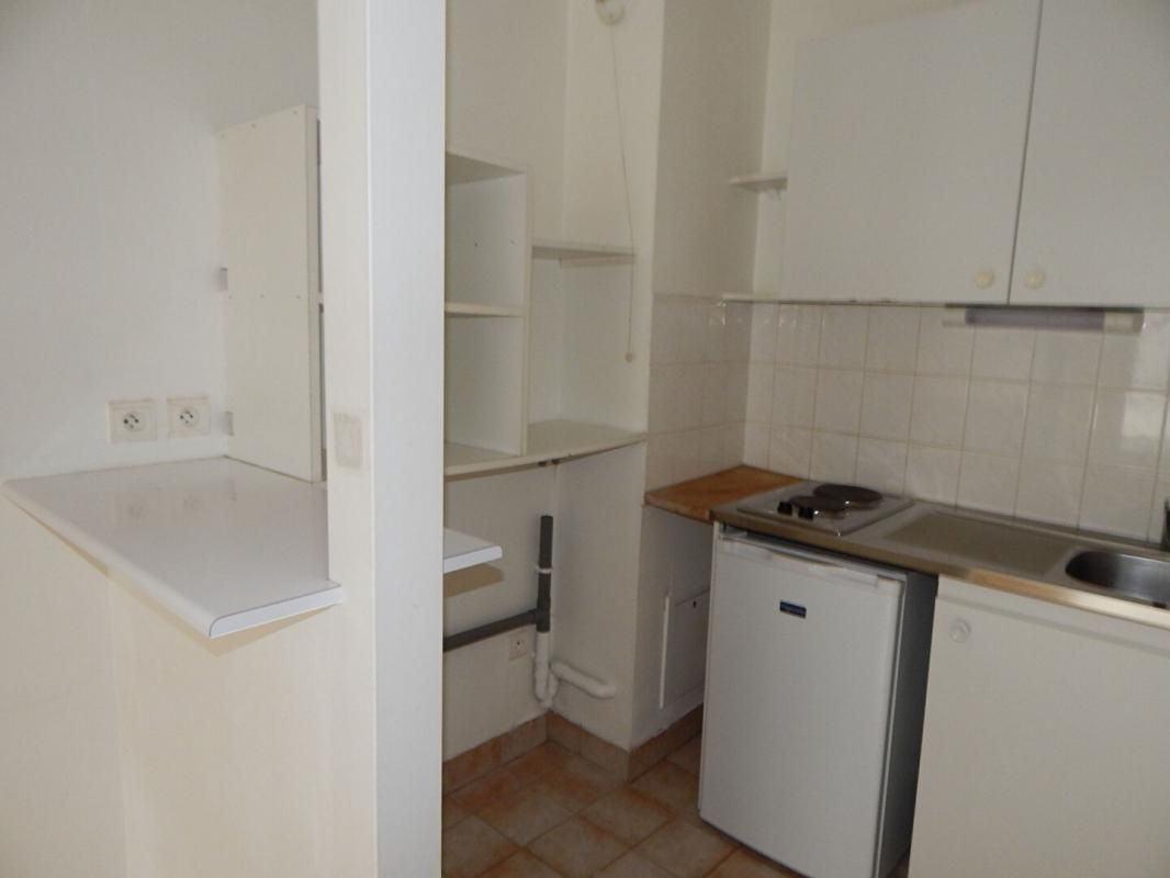 ORLEANS Appartement centre d'Orleans, 2 pièces 34 m2, place parking 3