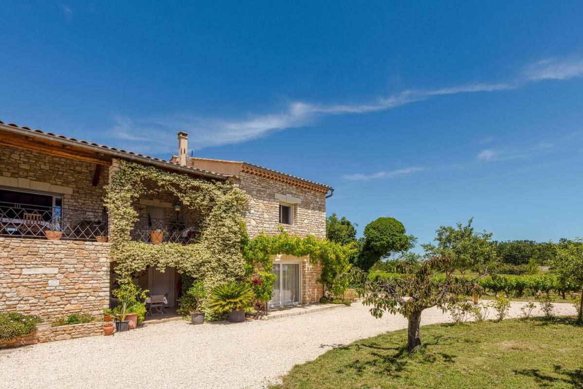 VALLON-PONT-D'ARC Demeure en pierre 280 m² avec gîte, piscine - Orgnac-l'Aven, entre Ardèche & Cèze 2