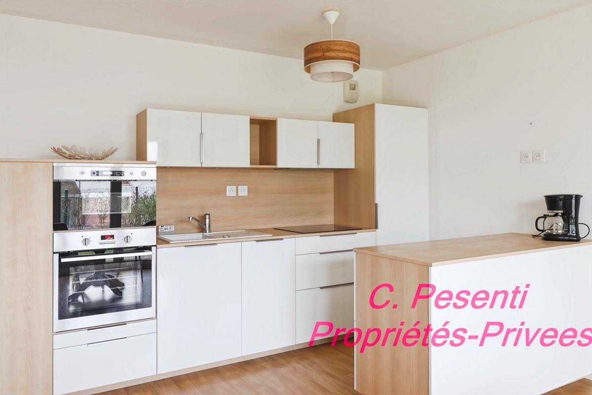 COUPVRAY Appartement Coupvray 3 pièce(s) 60.66 m2/Jardin de 70m² 2