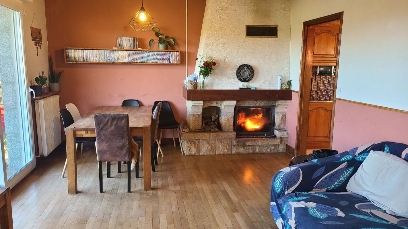 PLOUEZOC'H Maison Plouézoc'h 6 pièce(s) 136 m2 4