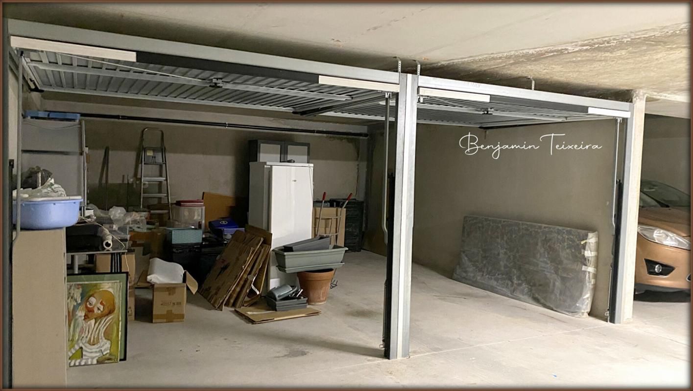FREJUS Appartement T3, Fréjus + TERRASSE + GARAGE DOUBLE 2
