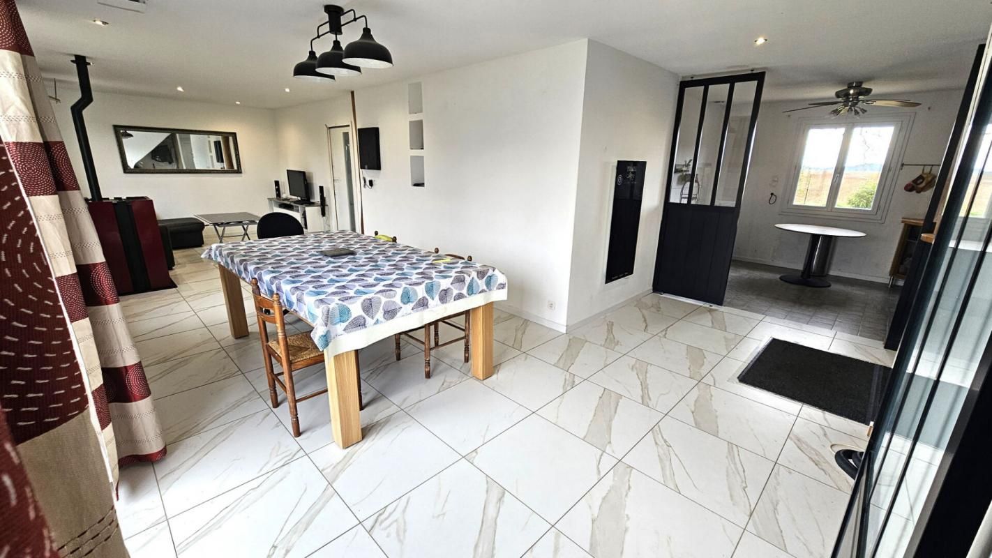 HOUDAN Houdan et N12 proche / CCPH / Maison 105 m2 / 3 chambres 4
