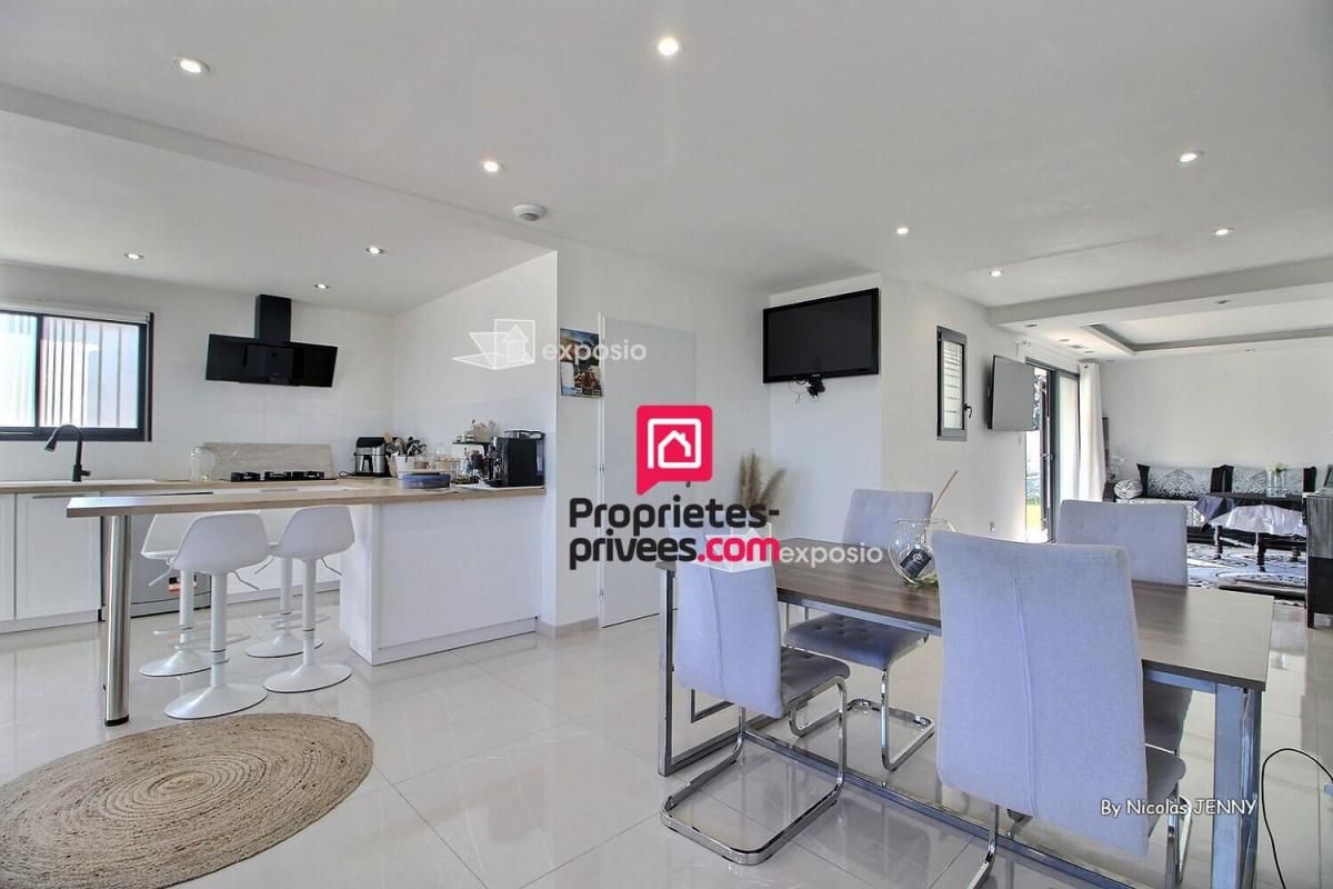 PIOLENC Villa Récente Piolenc 5 pièces 142 m² - 429 000 Euros 3