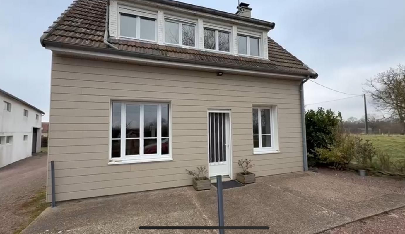 SAINT-SAUVEUR-LA-POMMERAYE Maison Saint Sauveur La Pommeraye 5 pièce(s) 106 m2 1