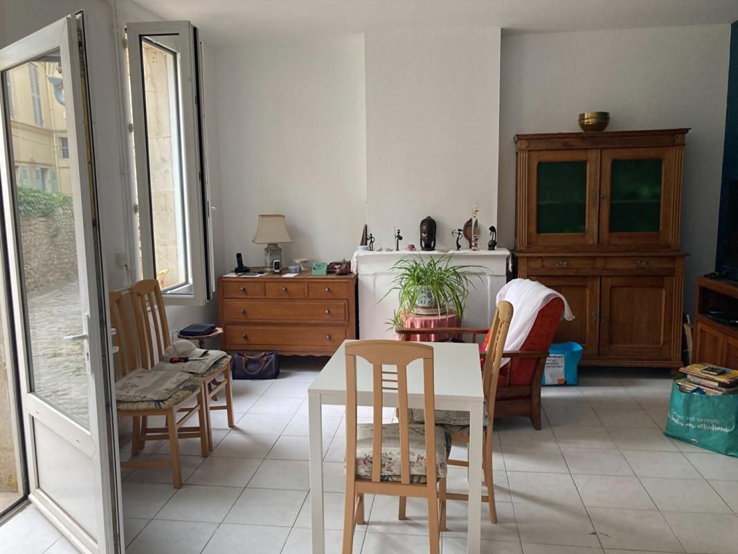 POUR INVESTISSEUR