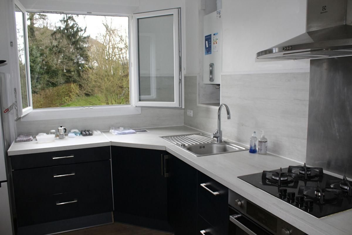 LANNION APPARTEMENT MEUBLE T3 LUMINEUX LANNION VILLE VENDU AVEC LOCATAIRE 4