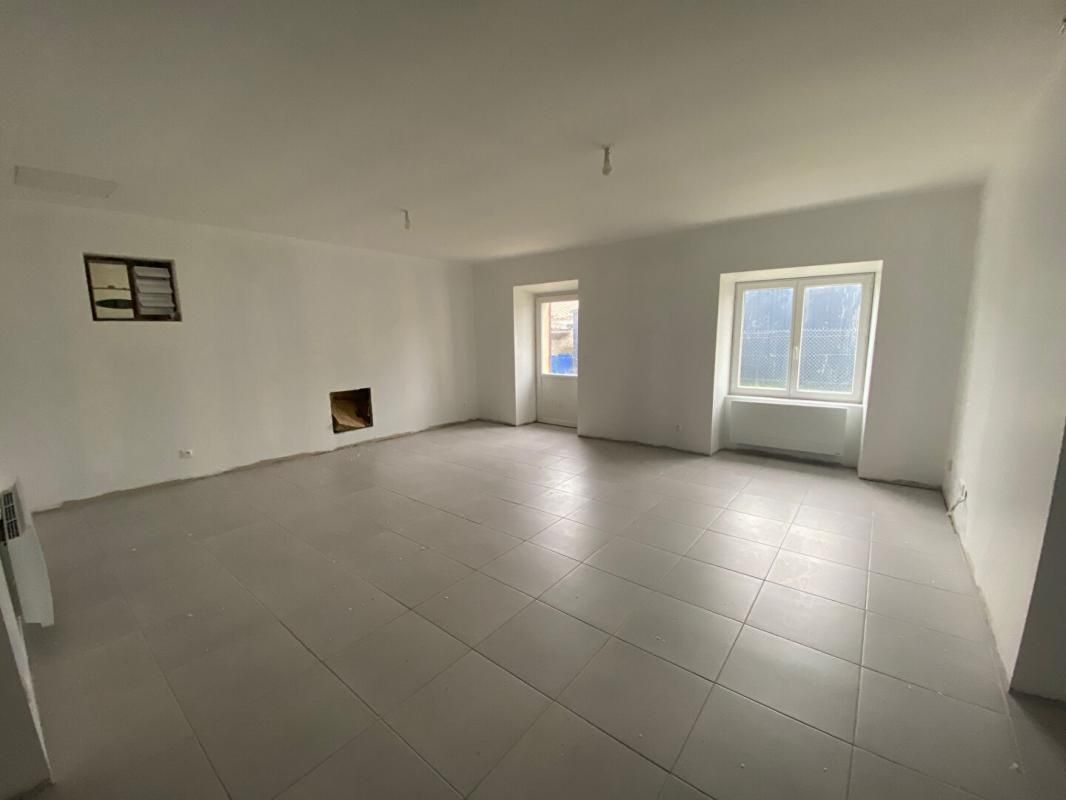 CERCOUX EXCLUSIVITE Maison 96 m2 3 chambres 3
