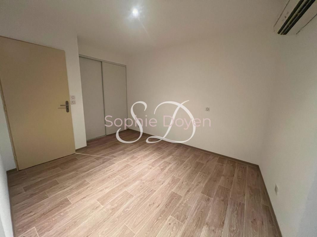 ARGELES-SUR-MER Appartement Argelès-sur-Mer 3 pièces - 62.11 m2 + veranda 10 m² 3