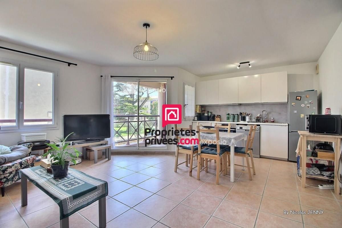 ORANGE Grand Appartement 2 pièces Orange  - 55 m² - 191 500 Euros - 2