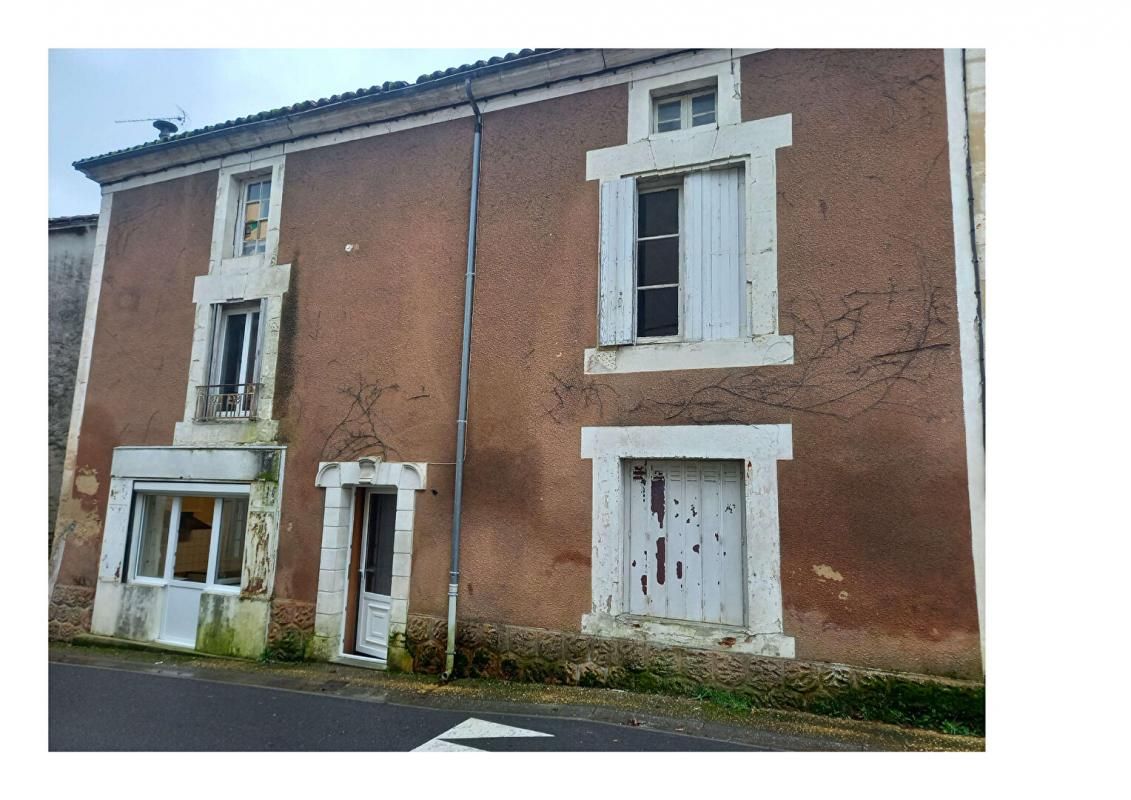 VILLARS Maison de ville 170 m2 avec jardin et dépendances 1