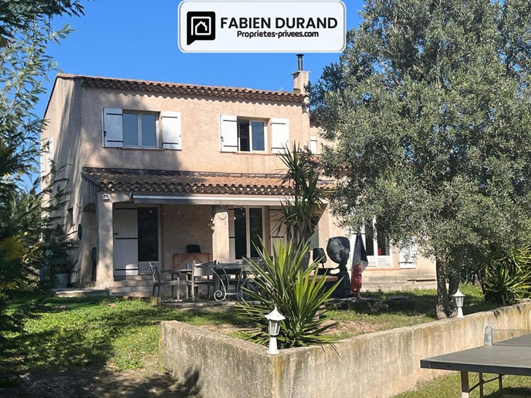 SAINT-RAPHAEL Villa 5 pièces 119,75 m²  sur terrain plat 3