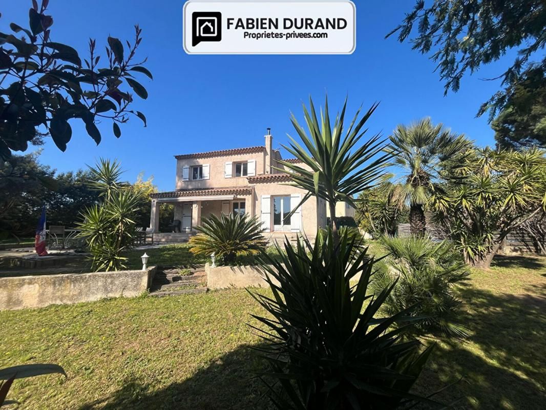 SAINT-RAPHAEL Villa 5 pièces 119,75 m²  sur terrain plat 4