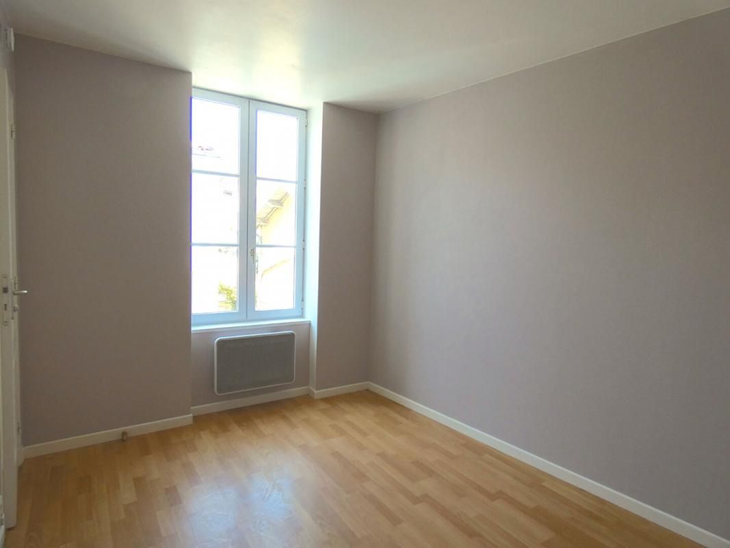 LA ROCHELLE Appartement La Rochelle 2 pièce(s) 38.65 m2 3