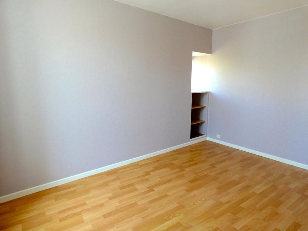 LA ROCHELLE Appartement La Rochelle 2 pièce(s) 38.65 m2 4