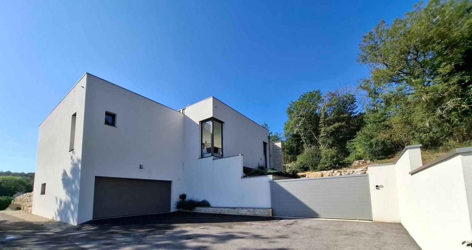 RAMASSE Maison contemporaine haut gamme 220 m2- 4 chambres 2