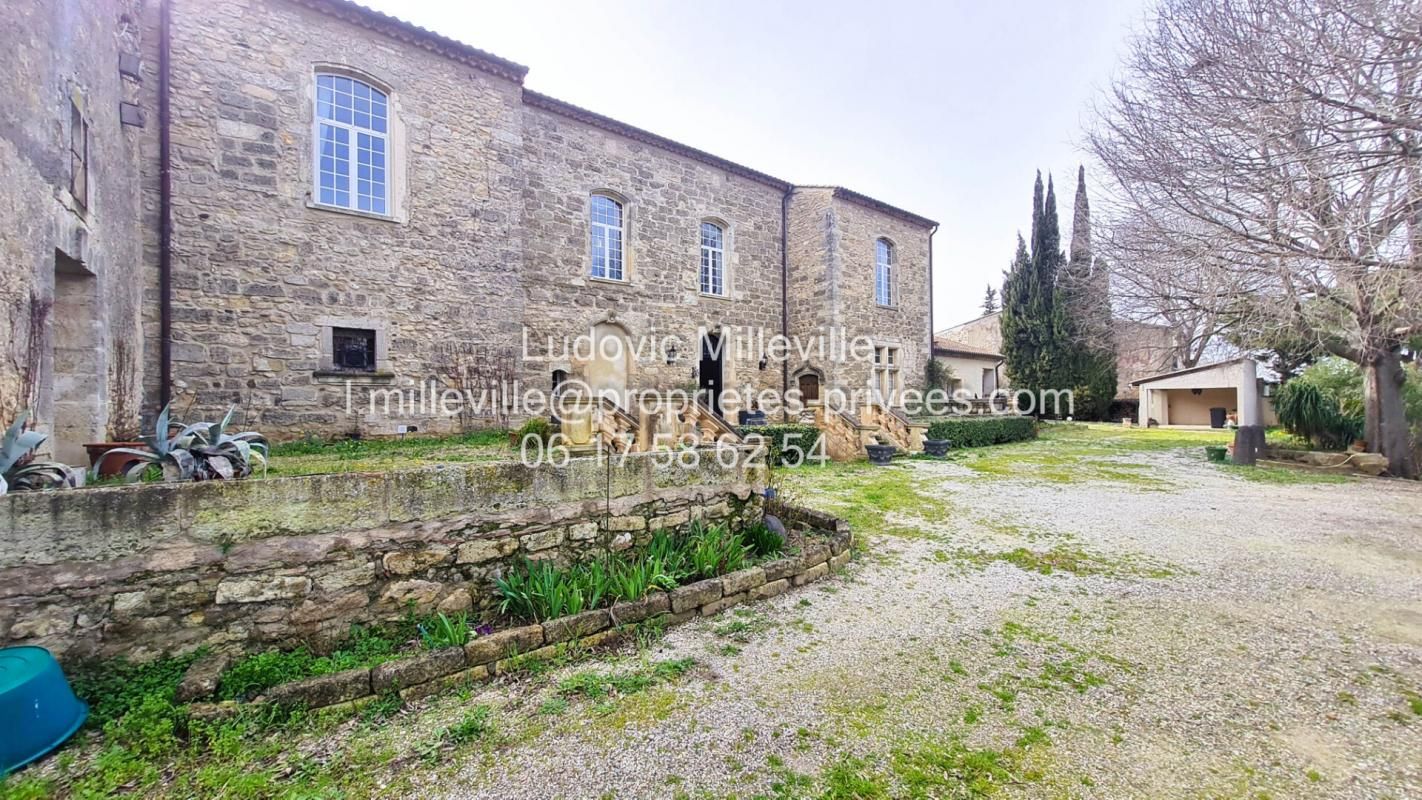 BEZIERS Demeure de prestige proche de béziers à Tourbes 12 pièces 521m² habitables sur 3,5 hectares 2
