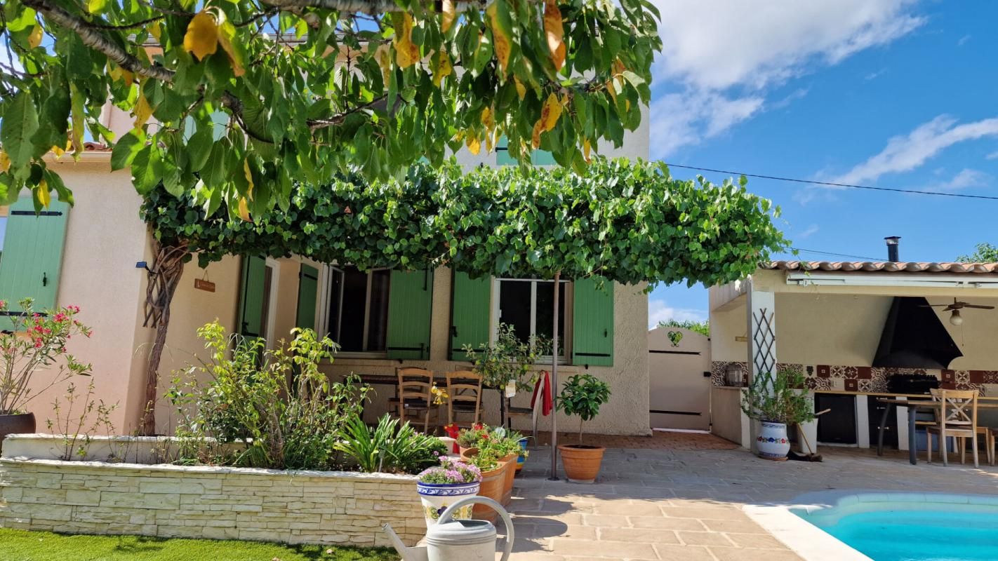 Maison Istres 7 pièce(s) 162 m2 parcelle 600M2