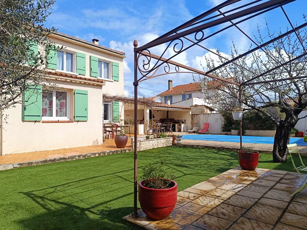 ISTRES Maison Istres 7 pièce(s) 162 m2 parcelle 600M2 3