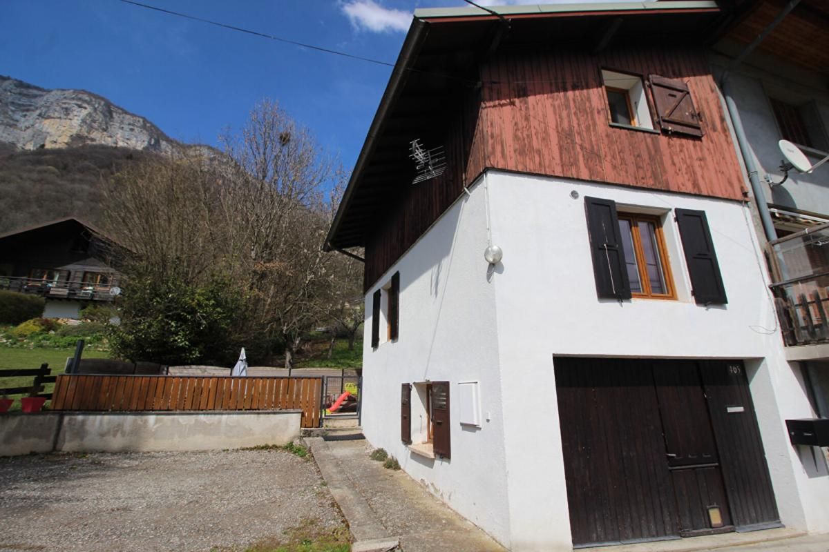 Maison Saint-Jean-d'Arvey 4 pièces 73 m2