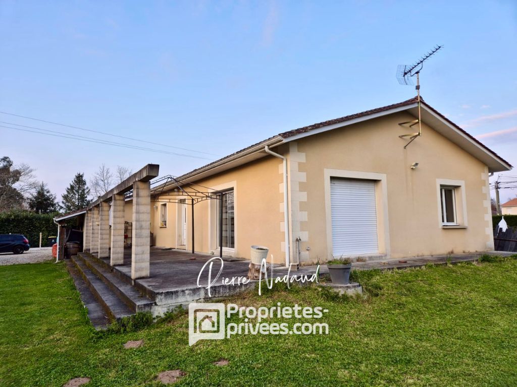 Maison de plain-pied 5 pièces 3 chambres 140 m2
