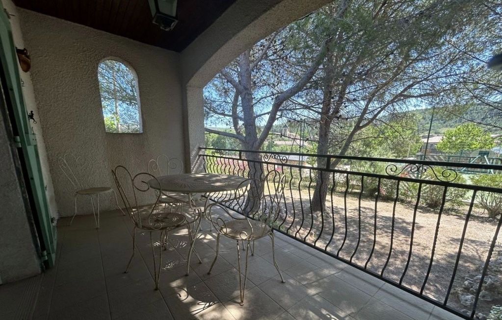 FELINES-MINERVOIS Maison Felines Minervois 3 pièce(s) 75 m2 3