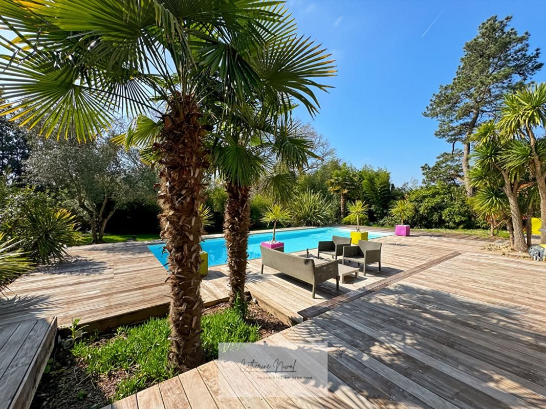 Maison La Baule Escoublac  290 m2,  5 chambres, piscine